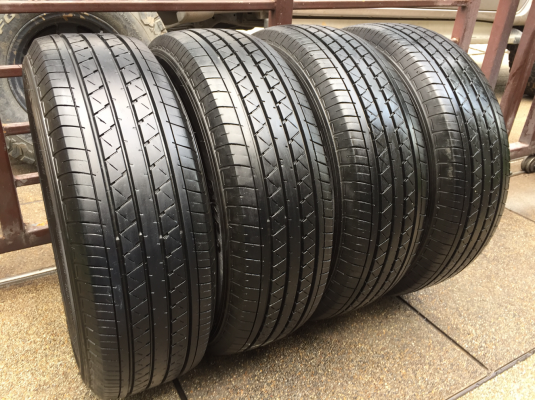 ยาง Yokohama 205 70 15 ปี16 ดอกเต็ม ไม่มีปะ ใช้ยาว ราคาไม่แพง ยาง Yokohama 205 70 15 ปี16 ดอกเต็ม ไม่มีปะ ใช้ยาว ราคาไม่แพง