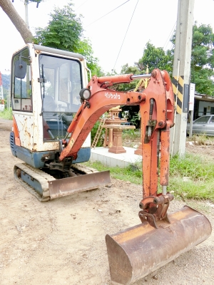 KUBOTA KX61-3 ขนาดPC-15 คอลโทนสั้นปั๊มนิ้ว <มีVDOชม>รถเก่านอก☎️ติดต่อ 085-5632278<ราคาต่อรองได้>