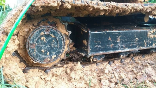 ขาย 780,000 บาท KOMATSU PC78US-8 ทำงาน 4,000 ชม. เครื่องดี ปั้มแรง โช่หนา เอวแน่น ไฟฟ้าครบ แอร์เย็น เอกสารแจ้งจำหน่าย รถอยู่ จ.ราชบุรี โทร&ไอดีไลน์ 0610710295 ขาย 780,000 บาท KOMATSU PC78US-8 ทำงาน 4,000 ชม. เครื่องดี ปั้มแรง โช่หนา เอวแน่น ไฟฟ้าครบ แอร์เย็น เอกสารแจ้งจำหน่าย รถอยู่ จ.ราชบุรี โทร&ไอดีไลน์ 0610710295