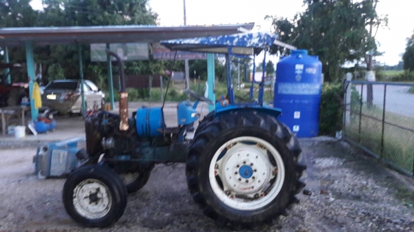 รถไถคูโบต้า28แรง