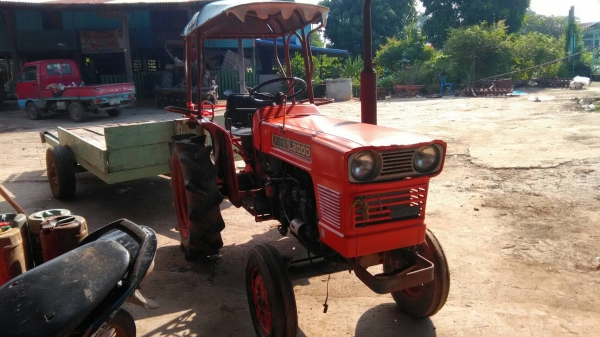 รถไถคูโบต้าต้ารุ่นL2000 รถไถคูโบต้าต้ารุ่นL2000