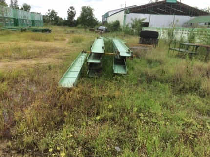 คอนเทนเนอร์บ้านพัก 40 ฟุต 6 ตู้ พร้อม โครงสร้างหลังคา คอนเทนเนอร์บ้านพัก 40 ฟุต 6 ตู้ พร้อม โครงสร้างหลังคา