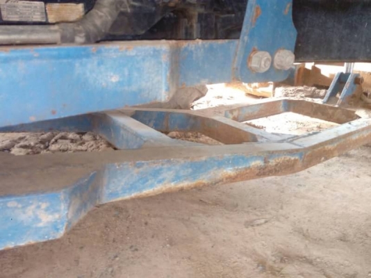 ขายรถไถ NewHolland รุ่น T5060 ( 105 แรง ) รถใช้งาน 2,000 กว่าชั่วโมง