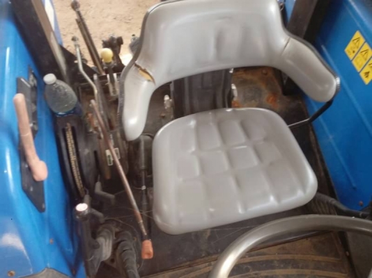 ขายรถไถ NewHolland รุ่น T5060 ( 105 แรง ) รถใช้งาน 2,000 กว่าชั่วโมง