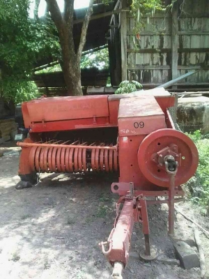 ฝากขายเครื่องอัดฟางนิวฮอลแลนด์ใช้ได้