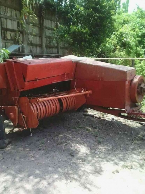 ฝากขายเครื่องอัดฟางนิวฮอลแลนด์ใช้ได้