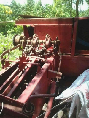 ฝากขายเครื่องอัดฟางนิวฮอลแลนด์ใช้ได้