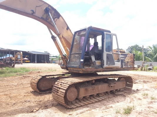 ขาย‼ >>> Kobelco Sk200mark2 465,000 บาท <<< เบอร์ติดต่อ 098-7155789 086-4631102