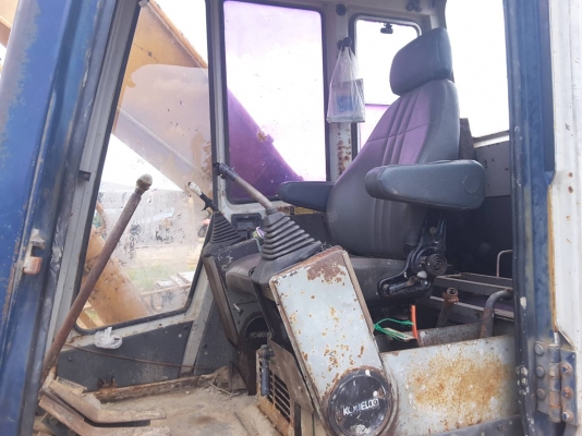 ขาย‼ >>> Kobelco Sk200mark2 465,000 บาท <<< เบอร์ติดต่อ 098-7155789 086-4631102