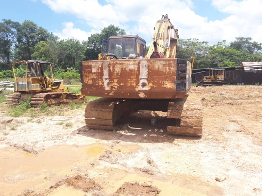 ขาย‼ >>> Kobelco Sk200mark2 465,000 บาท <<< เบอร์ติดต่อ 098-7155789 086-4631102