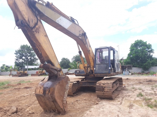 ขาย‼ >>> Kobelco Sk200mark2 465,000 บาท <<< เบอร์ติดต่อ 098-7155789 086-4631102