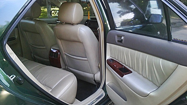 แคมรี่ 2002  2.4Q vvti สีเขียว รถหรูระดับผู้นำ ตัวท็อปสุด แอร์แบค 4 จุด