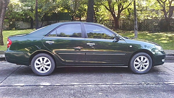 แคมรี่ 2002  2.4Q vvti สีเขียว รถหรูระดับผู้นำ ตัวท็อปสุด แอร์แบค 4 จุด