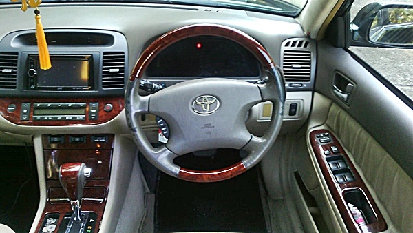 แคมรี่ 2002  2.4Q vvti สีเขียว รถหรูระดับผู้นำ ตัวท็อปสุด แอร์แบค 4 จุด