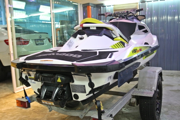 ลดราคาSEADOO RXP300rs Y2016-17 เพียง 400,000 บ.