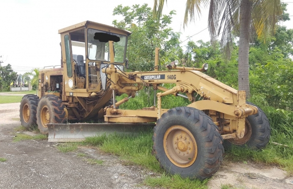 ขาย รถเกรด CAT 140G 72V ซีเรียล 5718 เอกสารเล่มทะเบียนครบ รถใช้งานได้ดีทุกระบบ ราคาต่อรองได้ครับ