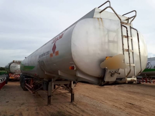 ขาย 3 หางละ 295,000 บาท (ไม่มีทะบียน) หางน้ำมัน อู่บันเทิง 3 เพลา ขายตามสภาพ    รถอยู่ จ.จันทบุรี090-772-3710,090-772-3708