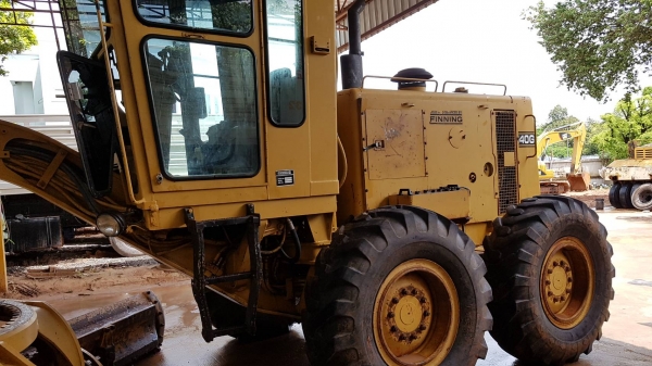 ขายรถเกรด CAT 140G  72V  เก่านอก ใช้งานน้อย ดิฟล็อคใช้งานได้  สนใจติดต่อ 081-9652321