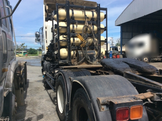 ขายสิบล้อหัวลาก2เพลา ISUZU GXZ360 CNGโรงงานออกห้างป้ายแดงมือเดียวปี56