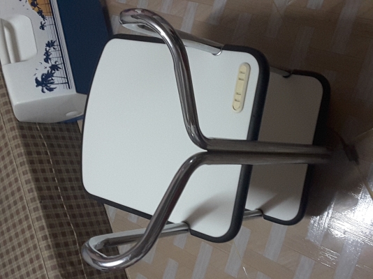 โต๊ล้อหมุนสแตนเลท เสียบไฟได้ 2 ช่อง งานคุณภาพครับสายไฟ3 เมตร Size 45x38x75 โต๊ล้อหมุนสแตนเลท เสียบไฟได้ 2 ช่อง งานคุณภาพครับสายไฟ3 เมตร Size 45x38x75