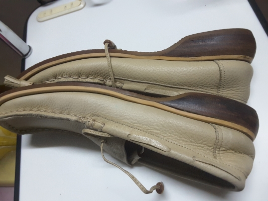 รองเท้า Rookie Bird หนังสวยมาก วัดความยาว 25cm.