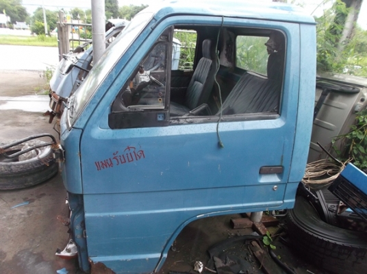 ขายหัวเก๋ง ISUZU   115แรง มีหูช้าง สภาพปั้นได้ เบาะสวย แค่ทำสีก็สวยแล้ว