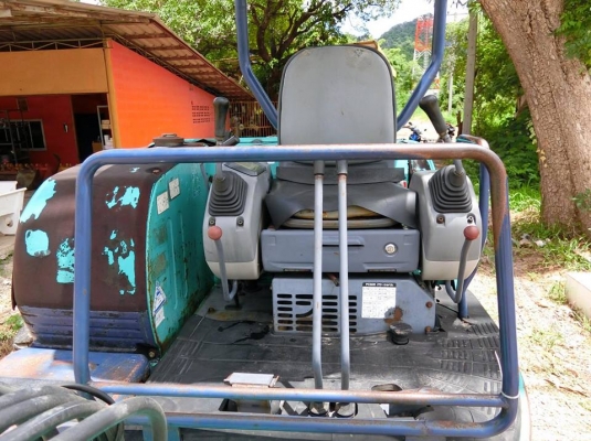 KOMATSU 30R-8 ขนาดPC-30 <มีVDOชม>รถเก่านอกมีเอกสาร☎️ติดต่อ 085-5632278 <ราคาต่อรองได้>