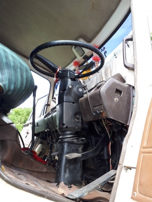 Hino Sumo FM227 เครื่อง EM100-220 แรง เกียร์เดิม สโลว์เดิม แพร์หลังกับคานหน้าของ 3M คัทซีสวย ไม่ผุ ไม่หัก ไม่ดาม ยางเต็ม แอร์เย็น พร้อมใช้งาน ทะเบียนพร้อม Hino Sumo FM227 เครื่อง EM100-220 แรง เกียร์เดิม สโลว์เดิม แพร์หลังกับคานหน้าของ 3M คัทซีสวย ไม่ผุ ไม่หัก ไม่ดาม ยางเต็ม แอร์เย็น พร้อมใช้งาน ทะเบียนพร้อม