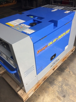 เครื่องเชื่อมสนามใหม่ Denyo สนใจสอบถาม 062-709-1747