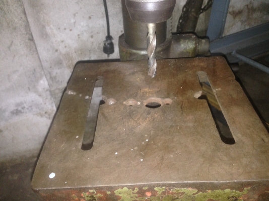 สว่านคีร่าเก่าเก็บ เเน่นหมด มีฝาปิดครบมอเตอร์ 2 สาย หน้าเเท่นสวย ไม่มีหลวมเดิมหมด สว่านคีร่าเก่าเก็บ เเน่นหมด มีฝาปิดครบมอเตอร์ 2 สาย หน้าเเท่นสวย ไม่มีหลวมเดิมหมด