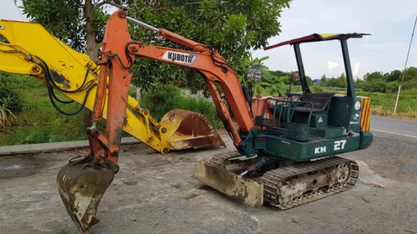 ขายด่วนรถแบคโฮKUBOTAคูโบต้าKH27เทียบเท่าPC30เครื่องคูโบต้า3สูบปั่มแรงรถนอกเพิ่งนำเข้ามาใหม่ยังไม่เคยใช้งานในเมืองไทยเลย