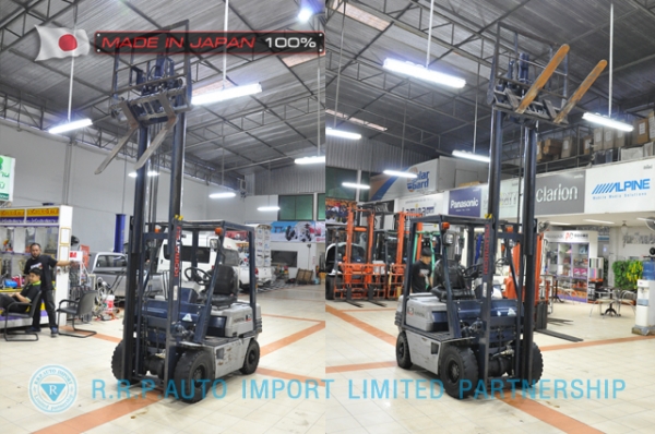 ขายรถโฟล์คลิฟท์มือสอง KOMATSU รุ่น FD15D-15-311202 นำเข้าจากประเทศญี่ปุ่น 100\% ไม่เคยใช้งานในไทย