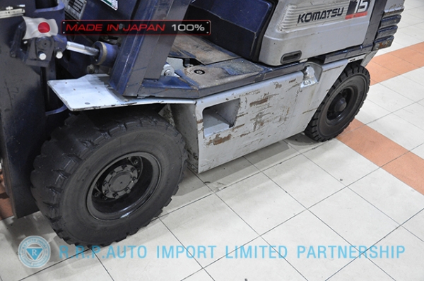 ขายรถโฟล์คลิฟท์มือสอง KOMATSU รุ่น FD15D-15-311202 นำเข้าจากประเทศญี่ปุ่น 100\% ไม่เคยใช้งานในไทย