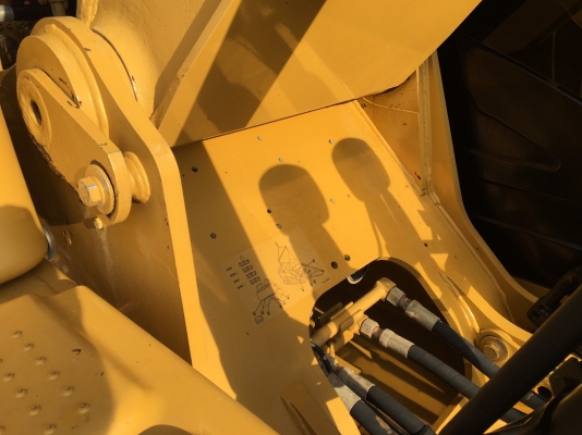 ขายด่วน!! Cat 320D Spec  japan สภาพสวยค่ะ