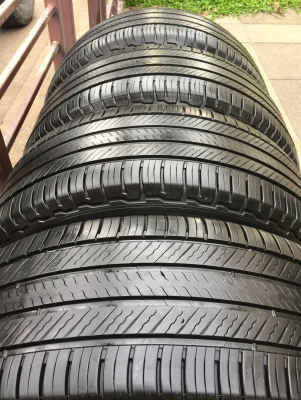 ยาง Michelin 265 65 17 ปลายปี16 ดอกเต็ม ไม่มีปะ ใช้ยาว ราคาไม่แพง ยาง Michelin 265 65 17 ปลายปี16 ดอกเต็ม ไม่มีปะ ใช้ยาว ราคาไม่แพง