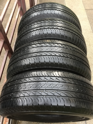 ยาง Bridgestone 265 65 17 ปลายปี16 ดอกเต็ม ใช้ยาว ราคาไม่แพง ยาง Bridgestone 265 65 17 ปลายปี16 ดอกเต็ม ใช้ยาว ราคาไม่แพง