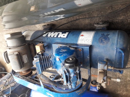 ขาย !! ปั้มลม.PUMA.ขนาด2แรง.มอเตอร์.ฮิตาชิ2สาย.เดิมๆพร้อมใช้