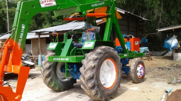 รถคีบอ้อย รถคีบอ้อย