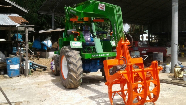 รถคีบอ้อย