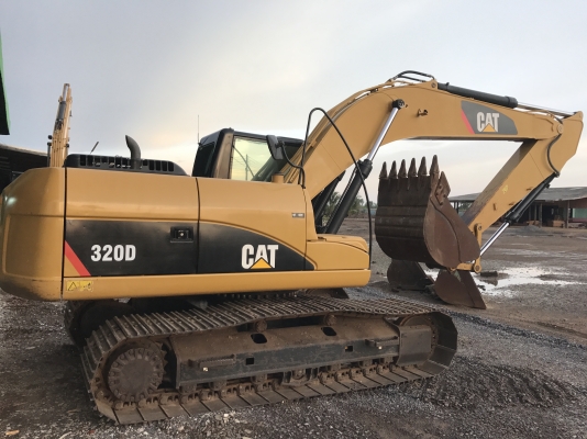 ขาย CAT320D สวยใส 4000 ชั่วโมง รถสวยมากเดิมๆทั้งคัน งานเบาๆ สนใจติดต่อ 081-4283210 ไอดีไลน์ KOBELCO14