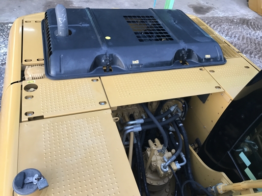 ขาย CAT320D สวยใส 4000 ชั่วโมง รถสวยมากเดิมๆทั้งคัน งานเบาๆ สนใจติดต่อ 081-4283210 ไอดีไลน์ KOBELCO14