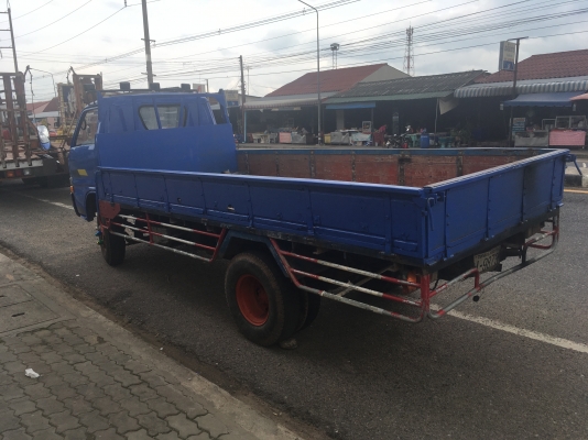 ขายรถหกล้อทะเบียนเต็มพร้อมใช 0854997911 ขายรถหกล้อทะเบียนเต็มพร้อมใช 0854997911