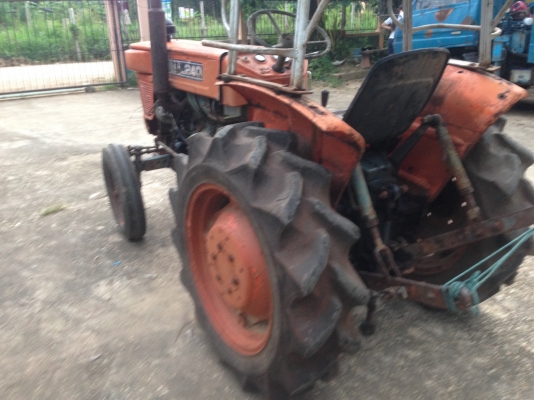 ขายรถไถคูโบต้า 24 แรงม้า