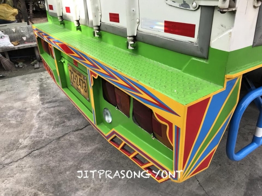 ขาย ISUZU DECA FTR 240 ปี 2556 ตู้ประตู 10 บานไม่มีเสากลาง ยาว 7.60 ม.