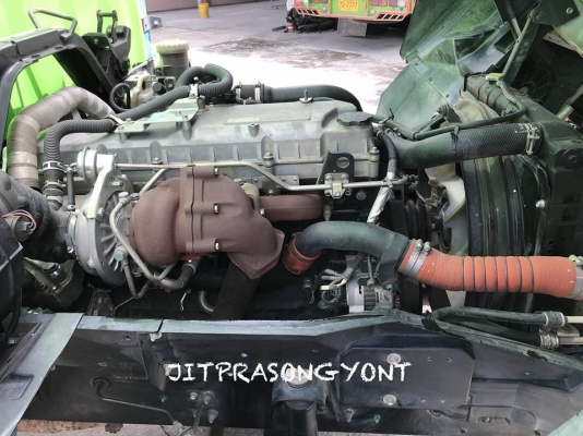 ขาย ISUZU DECA FTR 240 ปี 2556 ตู้ประตู 10 บานไม่มีเสากลาง ยาว 7.60 ม.