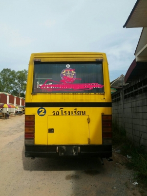 ขายรถบัสแอร์อีซุซุ คัซซี 210  ยาว 8.50 เมตร เครื่อง 6 BF 185 แรง พวงมาลัยเพาเวอร์ เครื่องกลาง  มีเครื่อง 2 ตัว เครื่องปั่นแอร์อยู่ท้าย เฟื่องท้าย Fแอร์เย็น รถขับดี เครื่องดี คัชชีสวย รถพร้อมใช้งาน ทบ.ม79 ราคาต่อรองได้ 085-9298249  0906312519