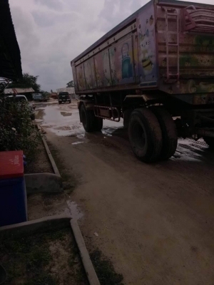 ขาย 1,500,000   HINO MEGA 260 แรง  ปี 48 แม่ดั้ม-ลูกดั้ม 2 คาน  หัวบาง ยางดี คัสชีสวย เอกสารเล่มทะเบียน รถอยู่ ศรีสะเกษ  090-772-3710 090-772-3708