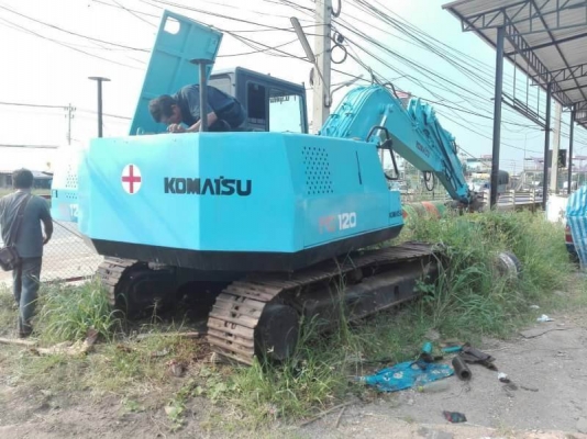 ขายด่วน KOMATSU PC120-5 บูมยาม สภาพพร้อมใช้งาน เครื่องปั้มดี ตัวเดินใหญ่ ไฟฟ้าสมบูรณ์ เอกสารใบประมูล สนใจโทรสอบถาม 093-0764943  088-3223272  K ตั้ม