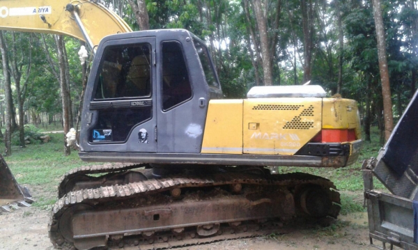 ขายรถแบคโฮ KOBELCO SK200-/// เอกสารอินวอย ราคา 650000 ขายรถแบคโฮ KOBELCO SK200-/// เอกสารอินวอย ราคา 650000