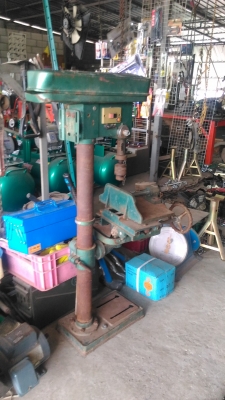 สว่านแท่นมือสอง